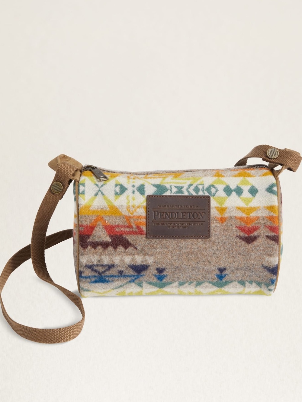Pendleton Highland Peak Travel Kit – Wool Jacquard Bag